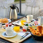 Aparthotel Resideal Premium Cannes