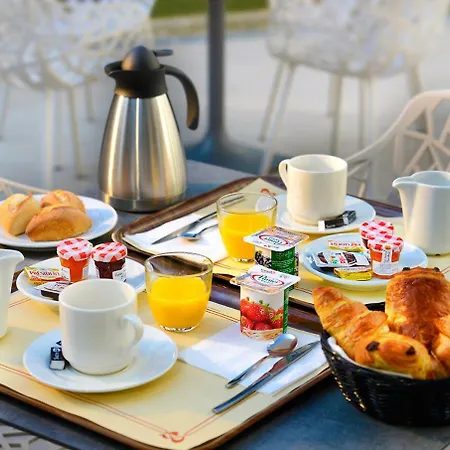 Апарт-отель Resideal Premium Канны