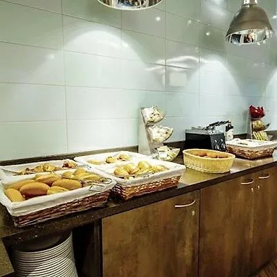 Resideal Premium Aparthotel Cannes