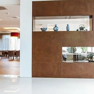 Апарт-отель Resideal Premium 4*