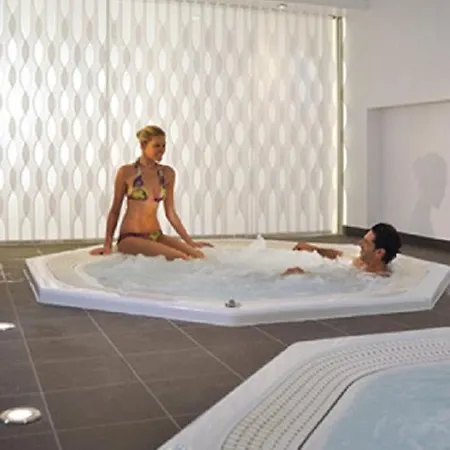 Aparthotel Resideal Premium Cannes