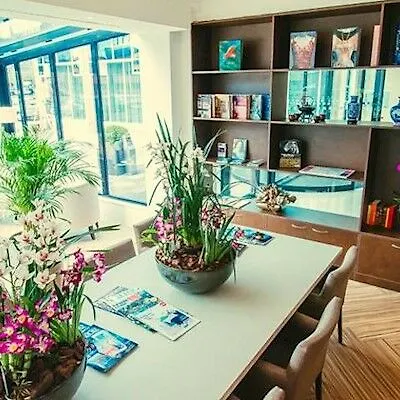 Resideal Premium Aparthotel Cannes